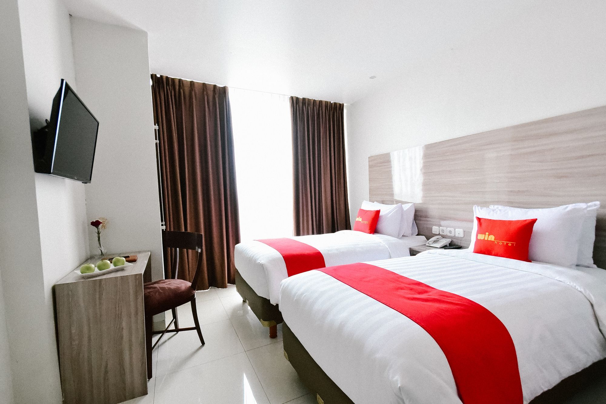 Win Grand Hotel Bekasi Eksteriør bilde
